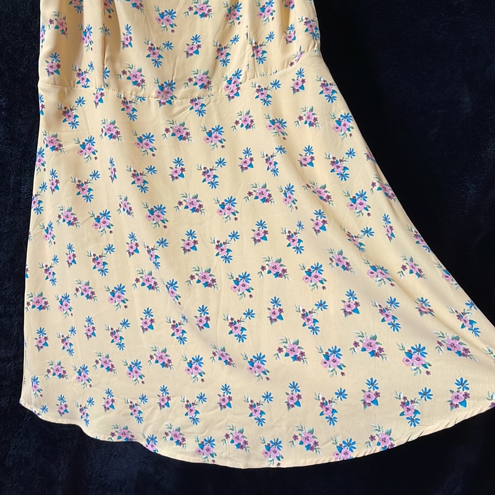 🌺 Dress 👗 - Picture 4 of 5